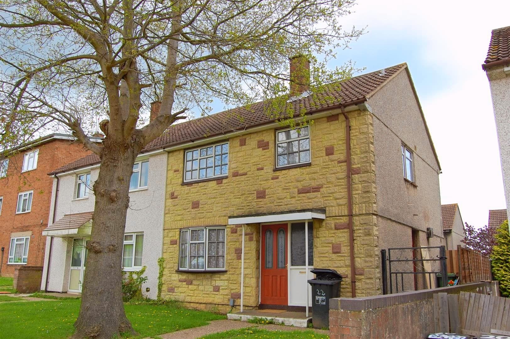 Scarborough Walk, Corby, NN18